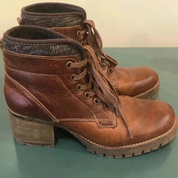 Bull Boxer Carmen leather lace up boots with block heel. - Picture 6 of 11